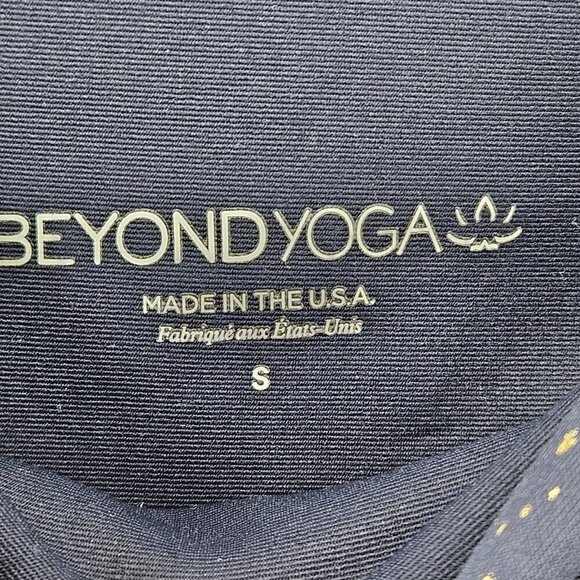 Beyond Yoga High Waisted Alloy Ombre Midi Legging Navy & Gold Women's Size S - Picture 9 of 14